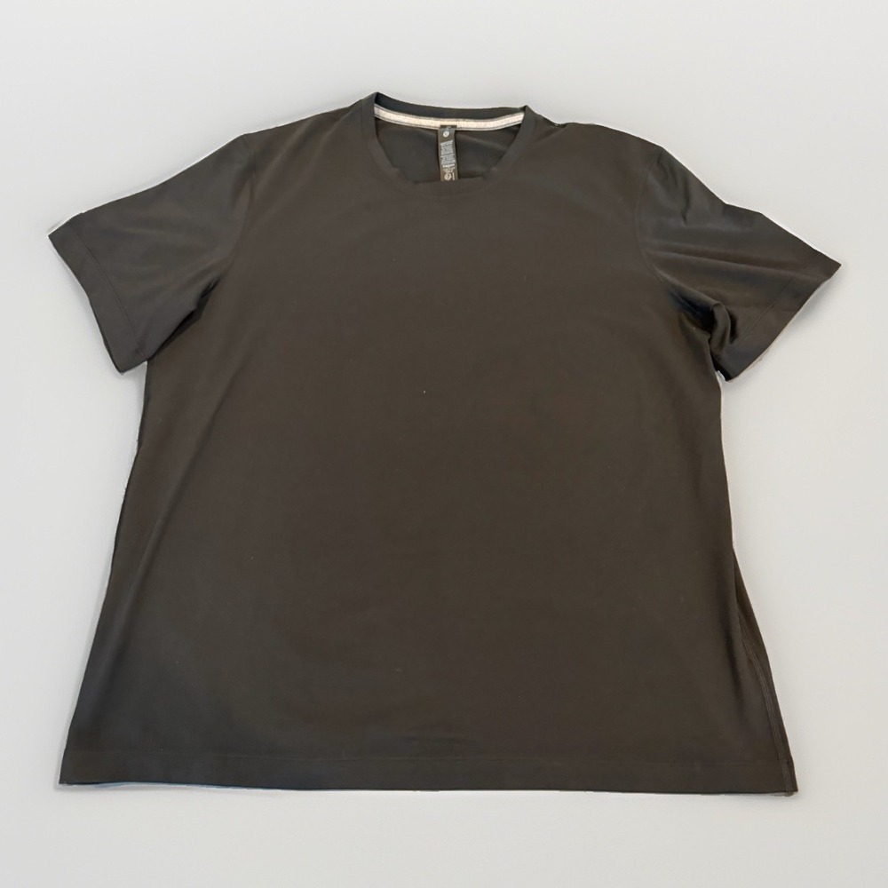 Lululemon Shirt Mens XLarge Black Short Sleeve Crewneck Casual Minimalist Tee - Picture 1 of 5